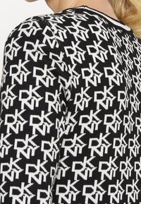 DKNY Robe fourreau - black