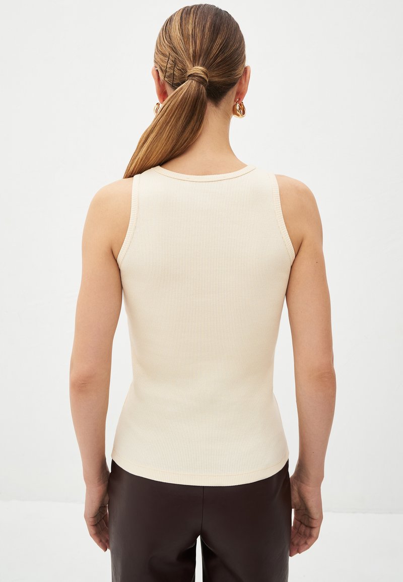 Damen T-Shirts | TOPTOP Studio Top beige - OH39552 Damen T-Shirts | TOPTOP Studio Top beige - OH39552