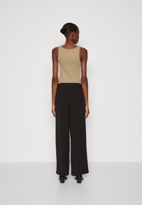 MSCH Copenhagen PANTS - Pantalon classique - black