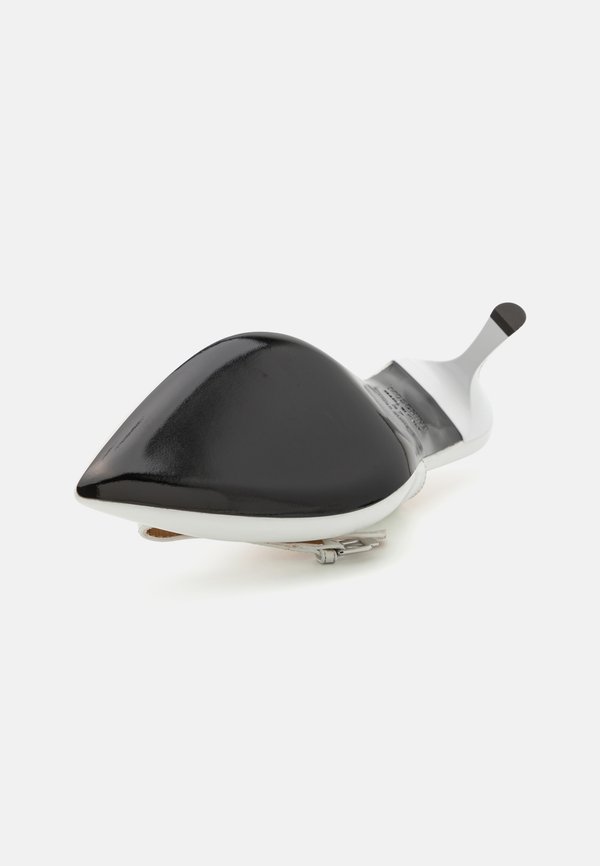 BUCKLED BOW - Classic heels - bianco3