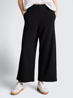 EASY CULOTTE - Nohavice - deep black