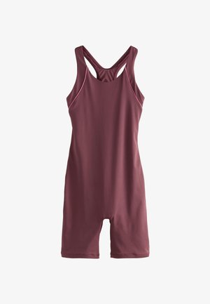 Ujjatlan, bordó egyrészes fürdőruha versenystílusú hátkialakítással és combközépig érő nadrágszárral, aktív úszáshoz tervezve.