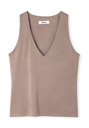 Beige mouwloze top met V-hals, een gladde textuur en een klein wit label aan de binnenkant van de kraag met de tekst "IPEKYOL".