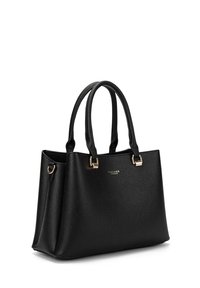 Zwarte leren handtas met een gestructureerd oppervlak, dubbele handvaten aan de bovenkant en accenten van goudkleurig metaal; ruime vormgeving met een gestructureerde vorm.