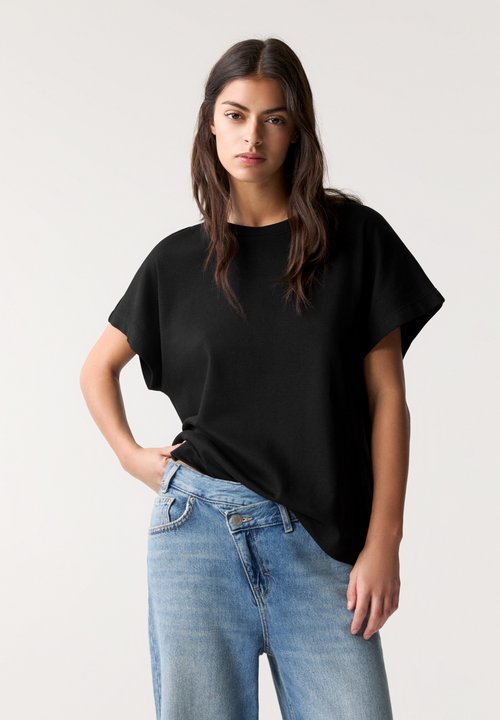 Inside T-Shirt Donna – Top In Gomma Caniglia Con Tiranti (Anud) - 5