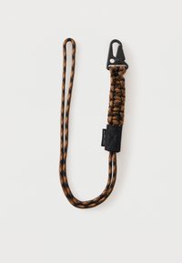 Vald, hamilton brown/black