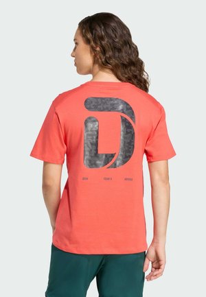 TEAM D GRAPHIC  - T-shirt de sport - semi lucid red