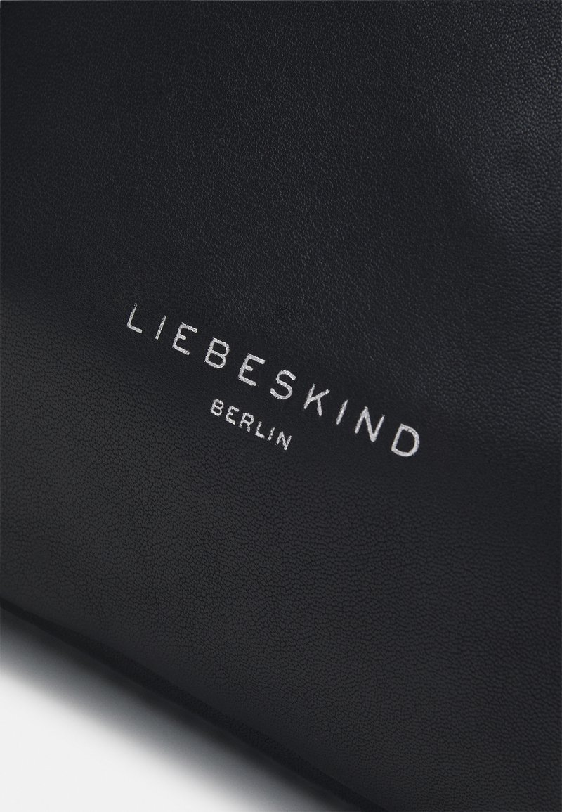Damen Handtaschen | Liebeskind Berlin ANNIE TOTE M ANNIE TOTE M Umhängetasche black/schwarz - IW65754 Damen Handtaschen | Liebeskind Berlin ANNIE TOTE M ANNIE TOTE M Umhängetasche black/schwarz - IW65754