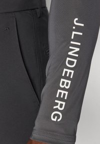 J.LINDEBERG Sports ELLO COMPRESSION TOP - Hosszú ujjú felső - asphalt