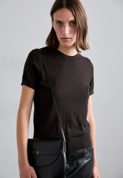 Theory TEE - T-shirts print - mink