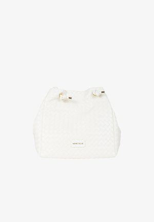 Sac à main blanc tissé avec cordon de serrage, œillets dorés et plaque logo ""Marc Ellis"" sur le devant.
