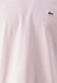 Lacoste T-shirt basic - rose nénuphar