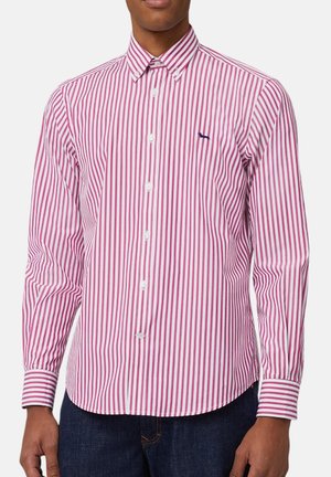 Witte overhemd met verticale roze strepen, button-down kraag en lange mouwen. Bevat een klein marineblauw logo op de borst.