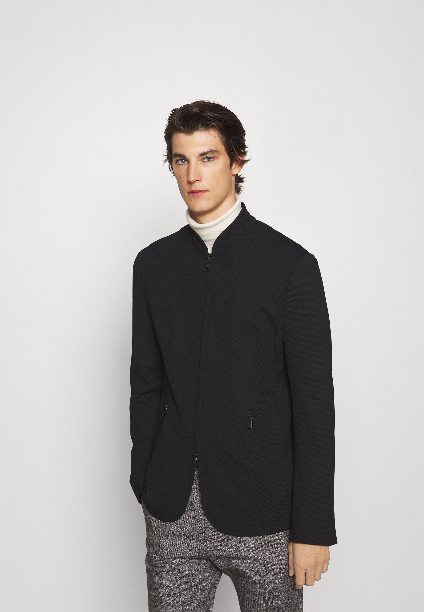 bb dakota heat is on sweater