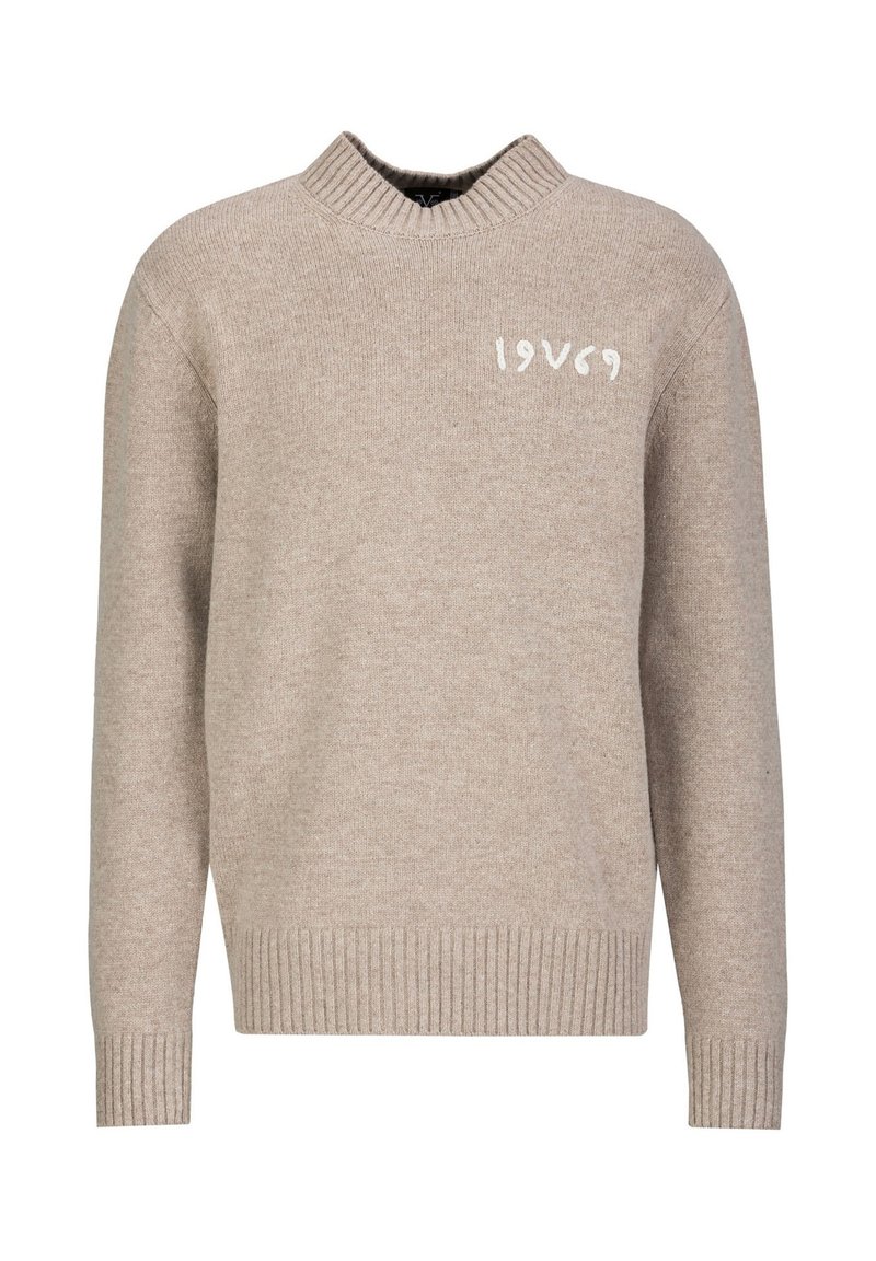 Beiger Pullover mit geripptem Saum und Bündchen. Verfügt über einen hohen Kragen und "19V69" in Weiß auf der Vorderseite gestickt. Weiche Strickstruktur.