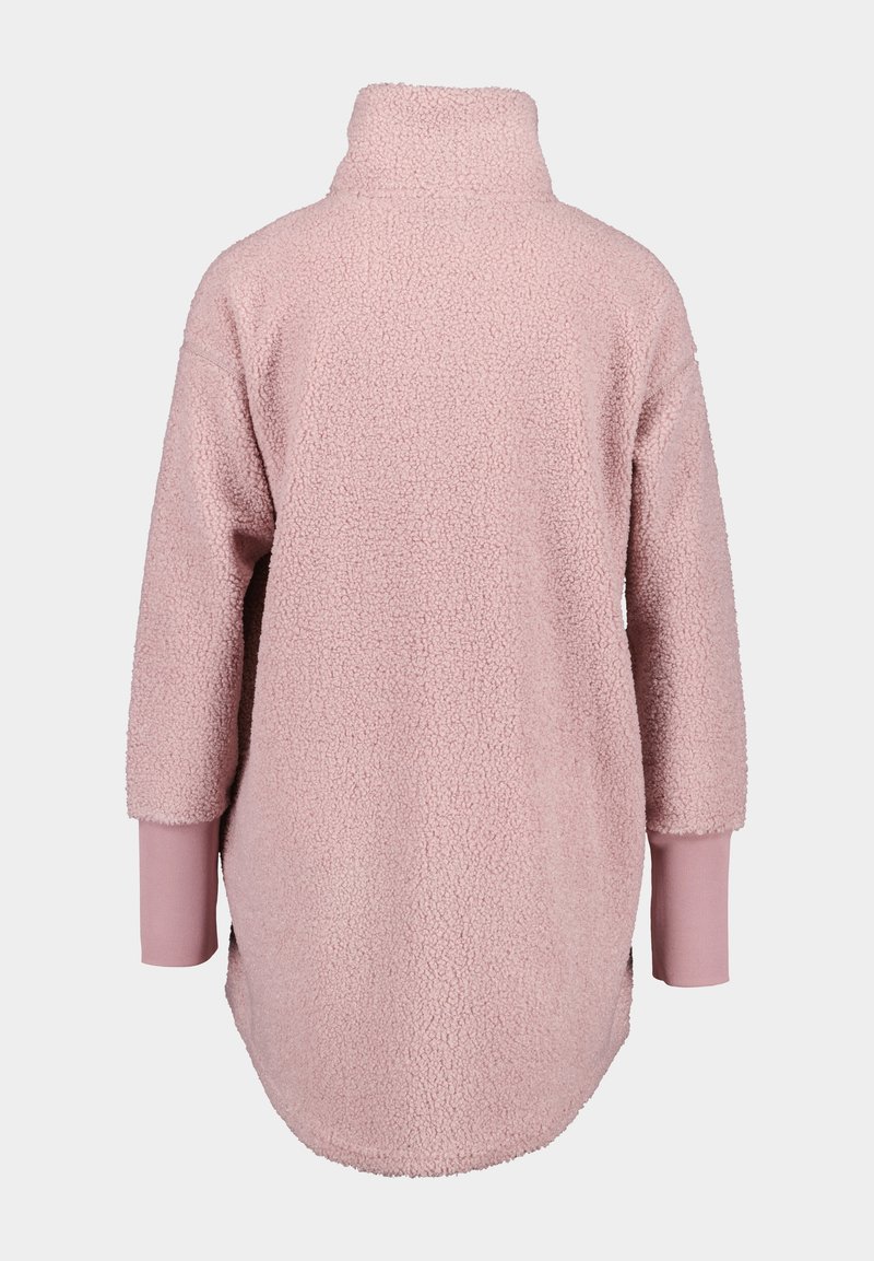 Helles rosa Fleece-Pullover mit umgeschlagenem Kragen, 3/4-Ärmeln und seitlichen Schlitzen. Weicher Stoff und lässiger Schnitt.