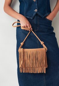 Next - FRINGE WESTERN - Cross body bag - tan brown Thumbnail Image 1