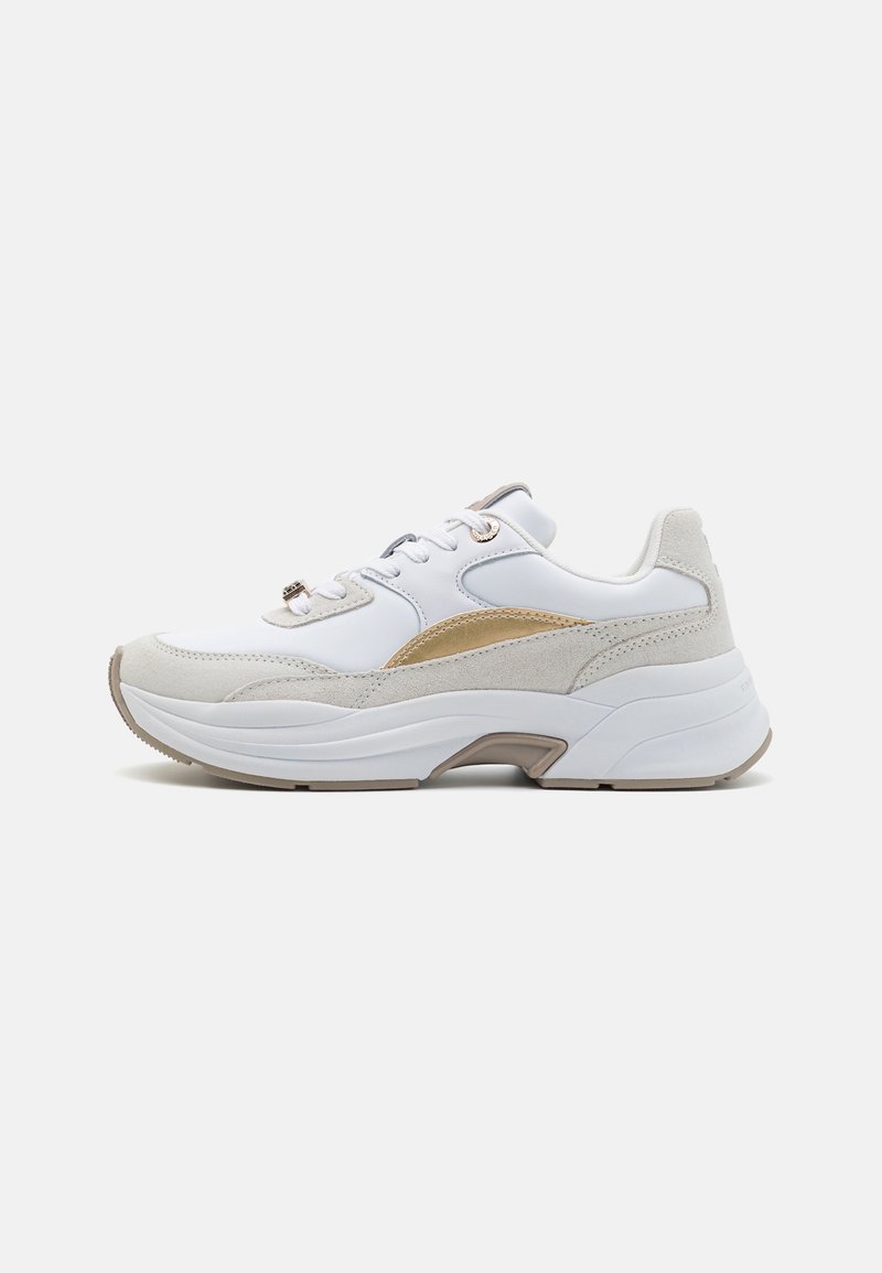 Tommy Hilfiger CHUNKY FEMININE RUNNER HARDWARE - Trainers - white - Zalando.ie
