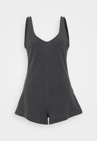 Unselected, black pebble