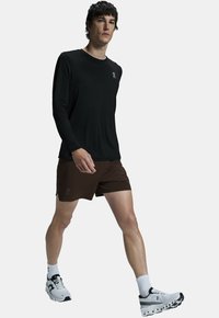 On 5" LIGHTWEIGHT - Pantalón corto de deporte - ox   black