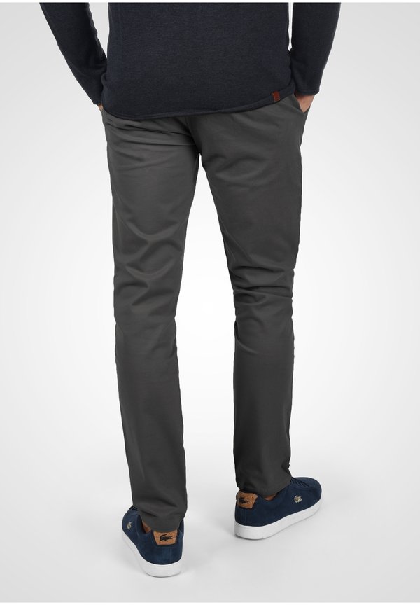 SDRAUL REGULAR FIT - Chinos - forged iron4