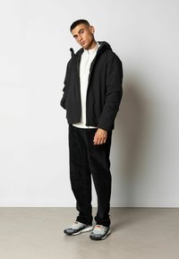 Clean Cut Copenhagen MATHIAS - Vinterjakke - black