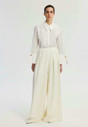 Trousers - ecru