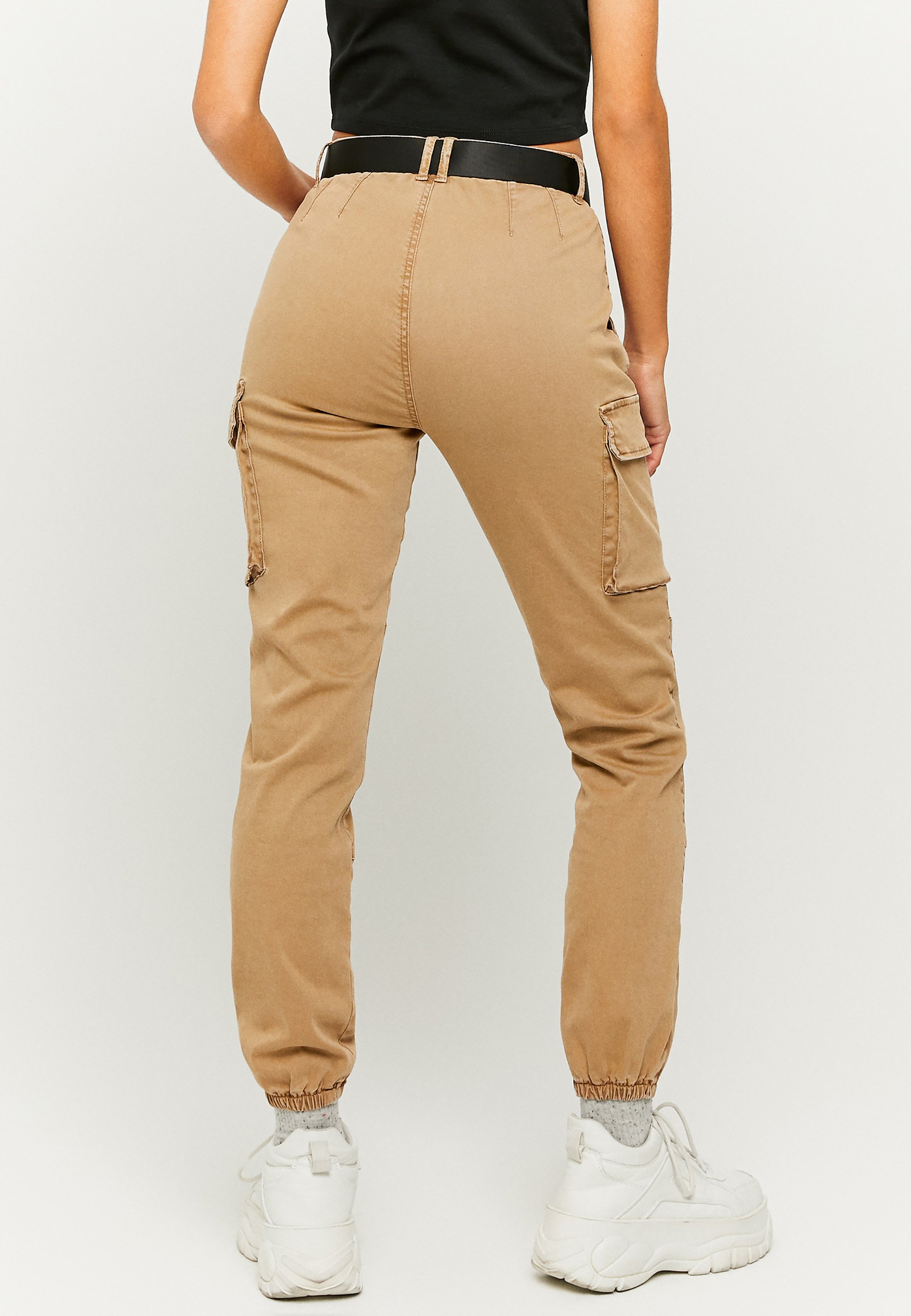 Damen HIGH WAIST - Cargohose Damen HIGH WAIST - Cargohose