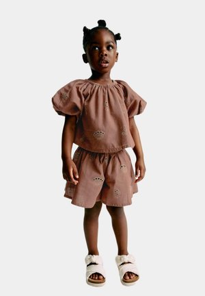 Marks & Spencer EMBROIDERED BOTTOM OUTFIT SET - Short - bronze