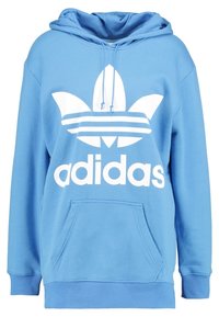 Ljusblå huvtröja med en stor vit Adidas-logga och tre ränder; har en framficka och ribbade manschetter.