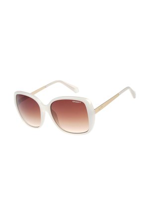 Weiße übergroße quadratische Sonnenbrille mit braunen Verlaufsgläsern und dünnen goldfarbenen Bügeln, mit Superdry-Logo auf Glas und Bügeln.