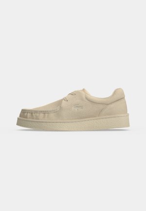 Lacoste, CLAYLOW 226 2 SMA - Обувки без връзки - off wht/off wht
