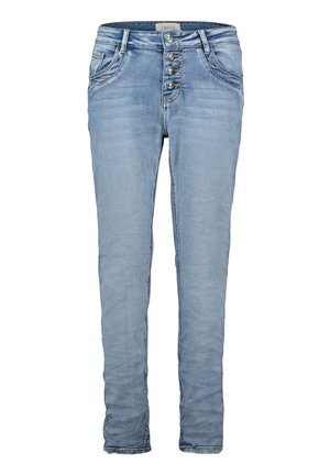 Jeans azzurri slim fit con quattro bottoni a vista, tasche frontali e sottili dettagli di scoloritura su sfondo bianco.