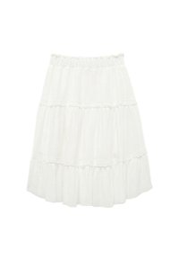 Falda blanca de capas con cintura elástica y un sutil patrón floral texturizado.