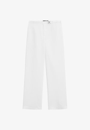 Hvide vide bukser med en talje, der har en frontlås og bæltestropper. Glat stof uden synlige mønstre eller detaljer.