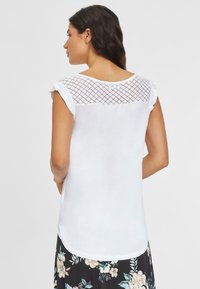 Buffalo Camiseta estampada - weiß