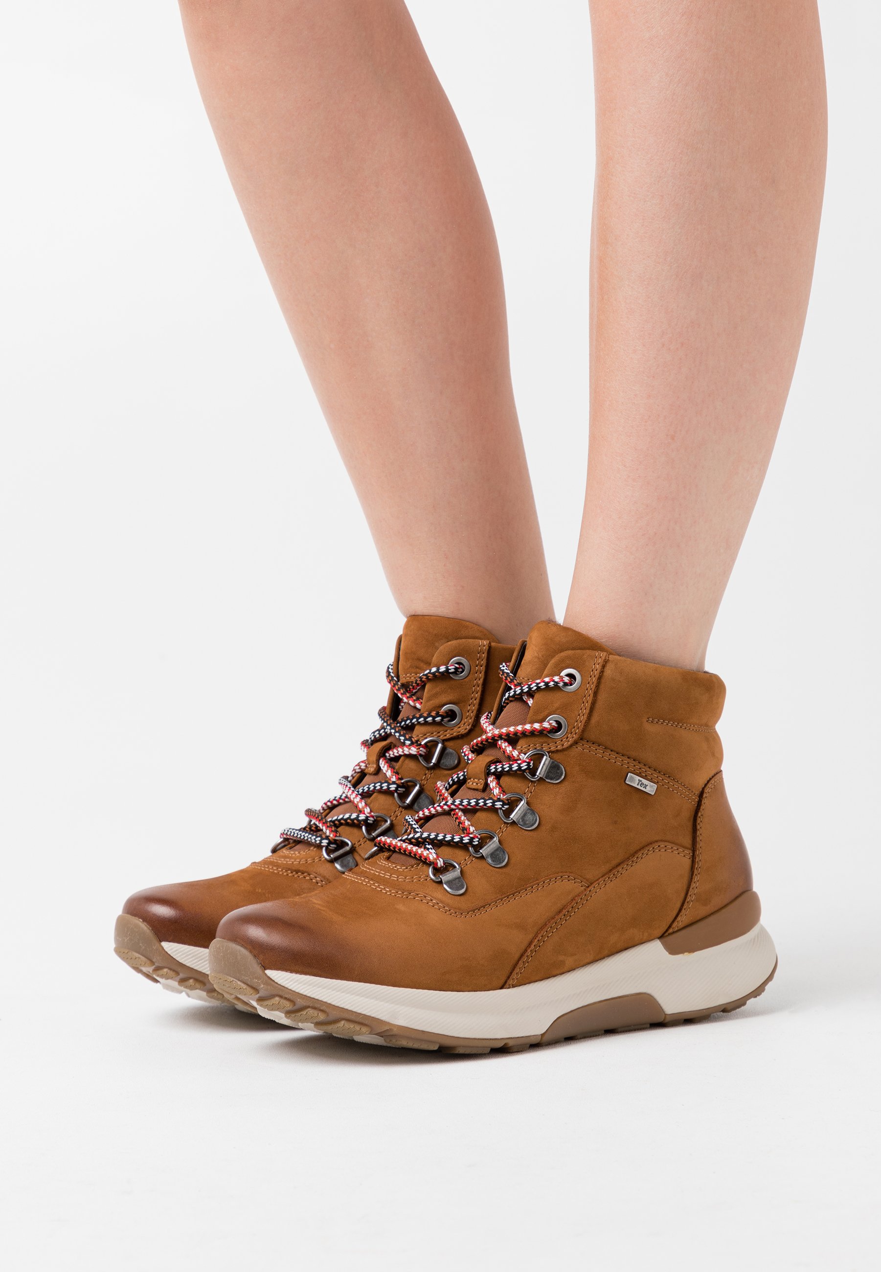 gabor rolling soft boots