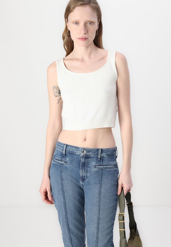 SCOOP - Top - weiß3