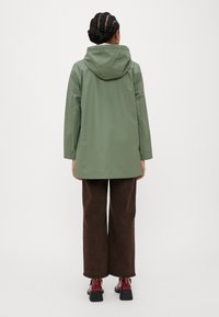 ONLY Petite ONLELISA RAINCOAT - Parka - agave green