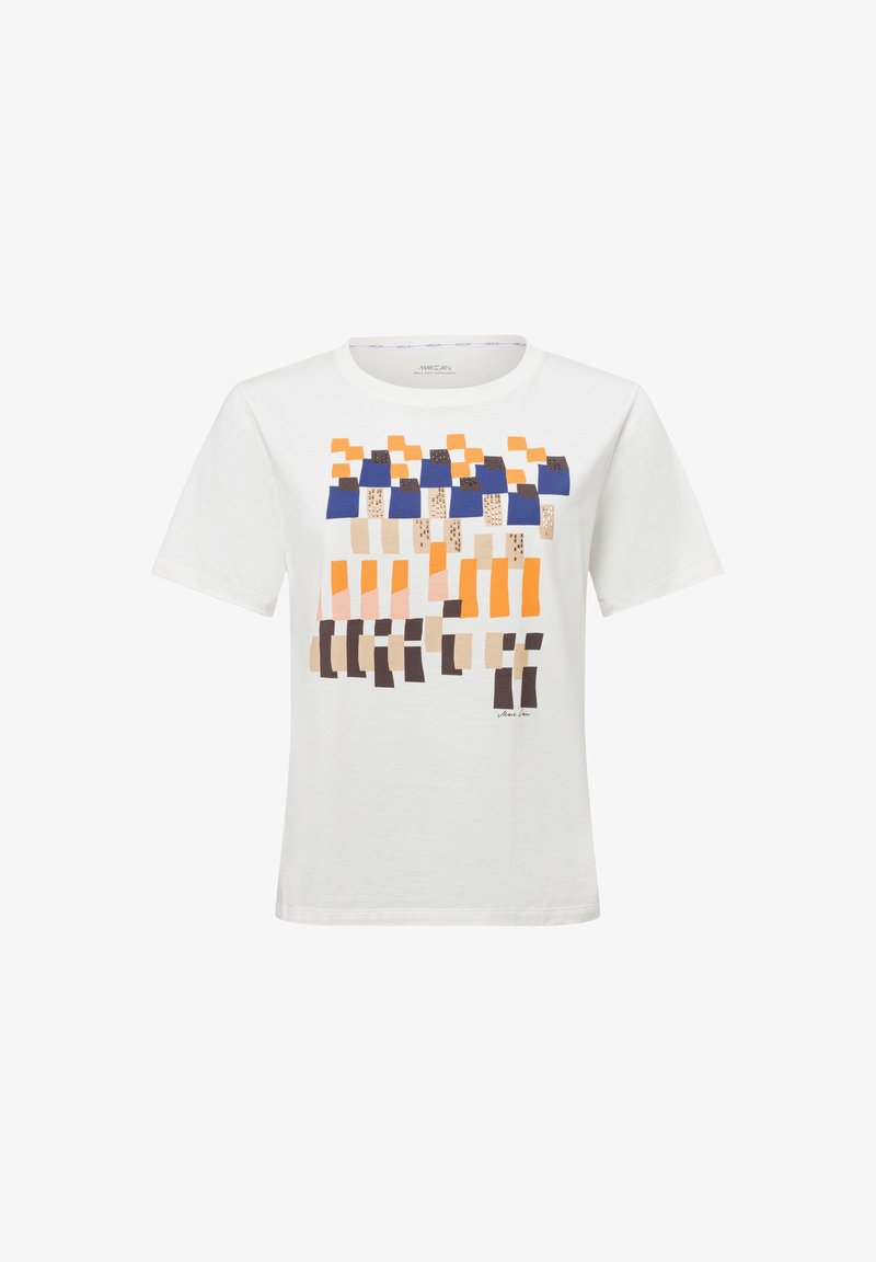T-shirt en coton blanc avec un motif géométrique aux couleurs orange, bleu, marron et crème. Manches courtes et design à col rond.