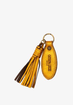 Portachiavi in pelle color oro e marrone, con design a nappina. Include un anello portachiavi in metallo e dettaglio di marchio a rilievo.