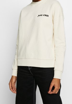 Sweater - black