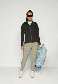 Patagonia CROSSSTRATA HOODY - Chaqueta outdoor - black