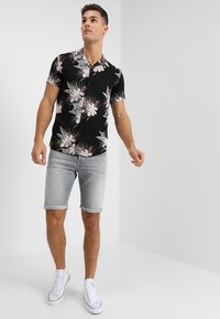 Pantaloncini E Shorts Uomo | Pantaloncini Corti Uomo | 's® IT - Foto 6
