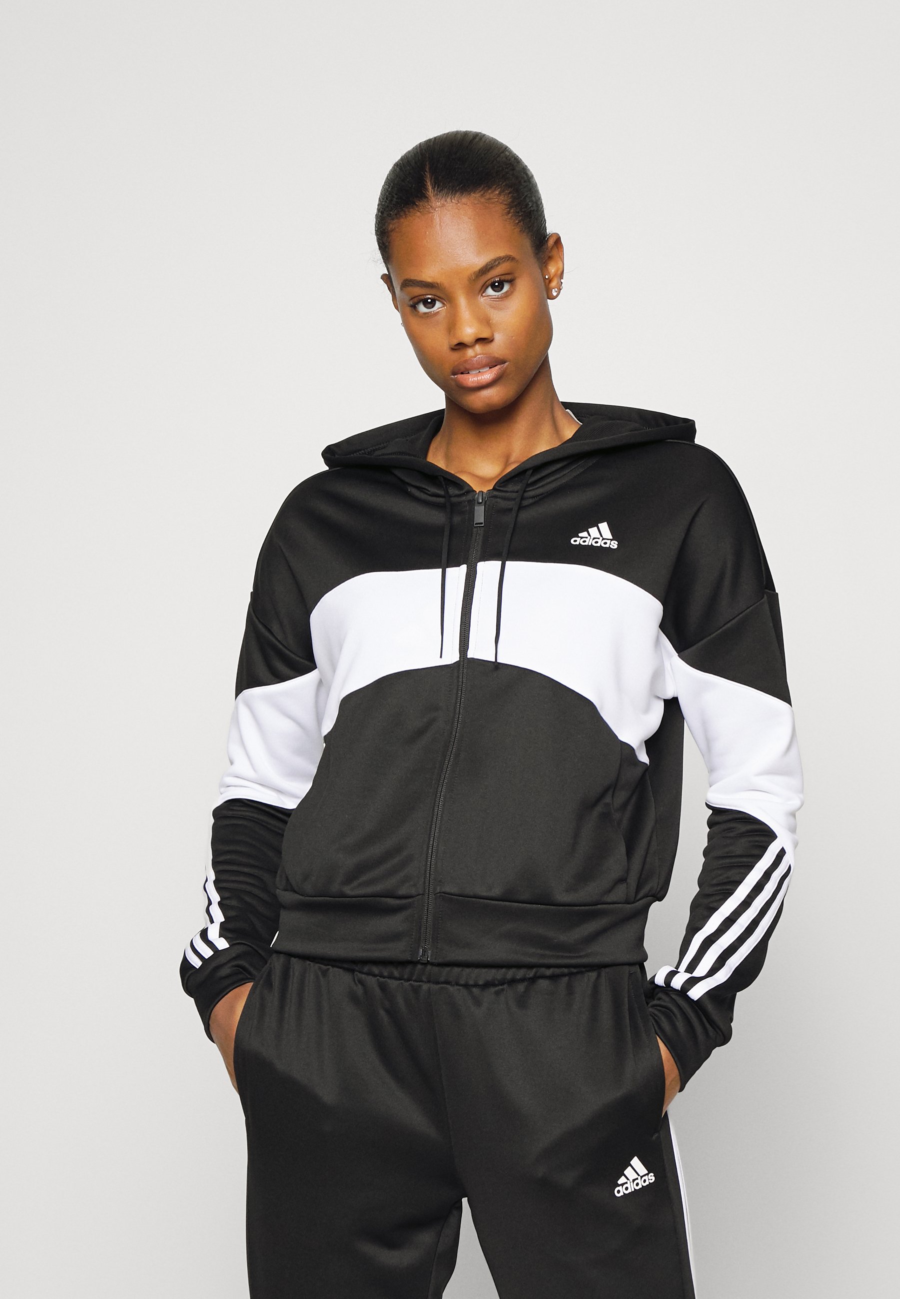 adidas windbreaker anzug