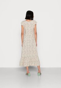 Even&Odd Vestido de dia - pink