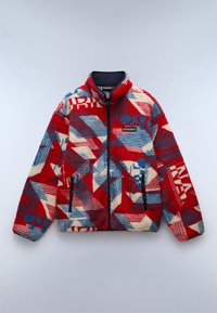 Chaqueta de forro polar roja, azul y crema con patrones geométricos, cuello alto, cremallera frontal completa y dos bolsillos laterales con cremallera.