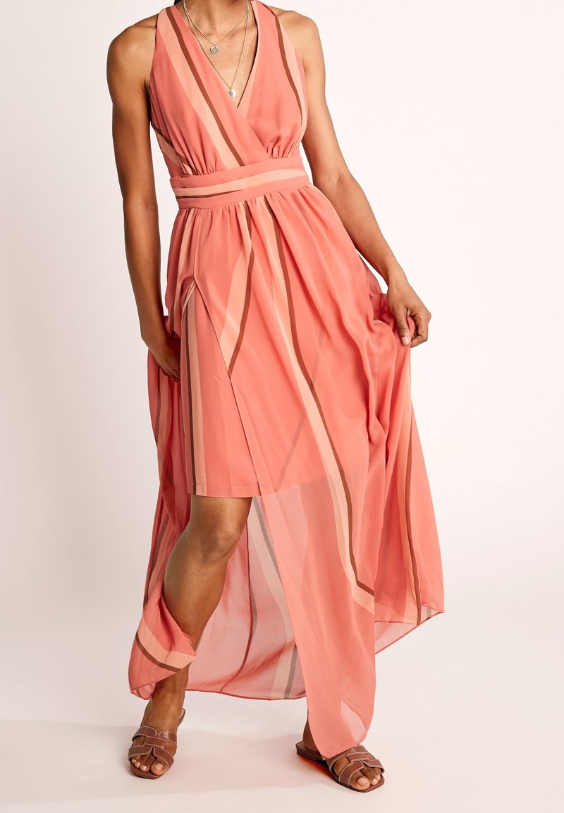 comma Robe longue - mottled light red
