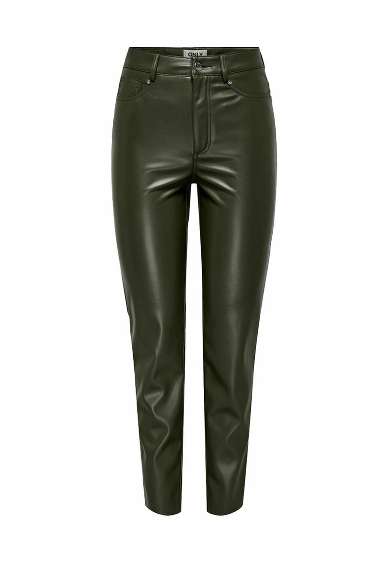 Pantaloni verdi in ecopelle con vestibilità slim, vita alta, tasche frontali e una leggera lucentezza, dotati di chiusura a bottone e passanti per cintura.