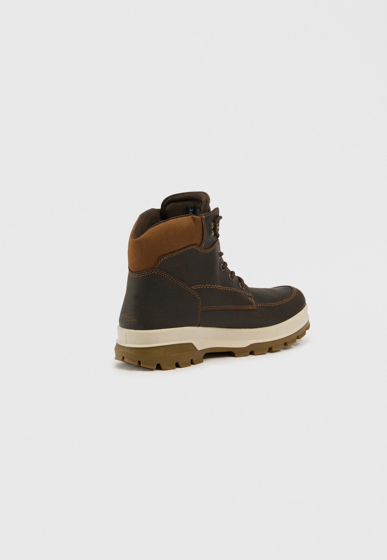 RUGGED TRACK